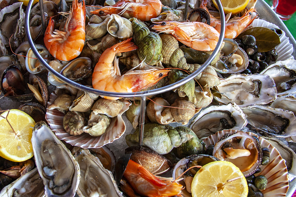 Un arrivage tout frais ce matin de crevettes en écailles fraiches